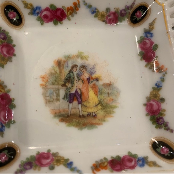 Vintage Trinket Dish - Picture 4 of 7